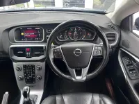 Used Volvo V40 Pro 150 HP (110 kW) 2017 Blue Hatchback