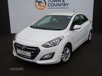 Used Hyundai i30 SE 110 HP (80 kW) 2016 White Hatchback