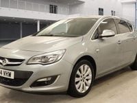 Used Vauxhall Astra Elite 115 HP (84 kW) 2014 Silver Hatchback