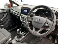 Used Ford Fiesta Zetec 86 HP (63 kW) 2019 Red Hatchback