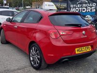 Used Alfa Romeo Giulietta 105 HP (77 kW) 2014 Red/black Hatchback