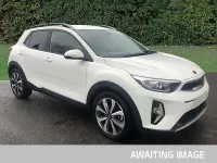 Used Kia Stonic 2023 White SUV