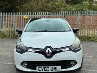 Used Renault Clio Dynamique 90 HP (66 kW) 2013 White Hatchback