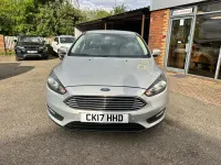 Used Ford Focus Zetec 125 HP (91 kW) 2017 Silver Hatchback