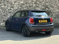 Used Mini Cooper Classic 134 HP (98 kW) 2019 Blue Hatchback