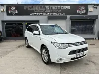 Used Mitsubishi Outlander P-HEV 2015 White Estate