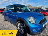 Begagnad Mini Cooper S 184 HK (135 kW) 2011 Blå Halvkombi