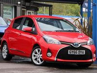 Second-hand Toyota Yaris Hybrid 2016 Roșu Hatchback