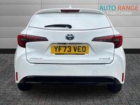 Used Toyota Corolla 140 HP (102 kW) 2023 White Van