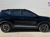 Usado MG ZS Exclusive 106 HP (77 kW) 2021 Preto SUV