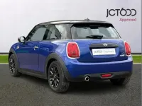 Used Mini Cooper Classic 134 HP (98 kW) 2018 Blue Hatchback