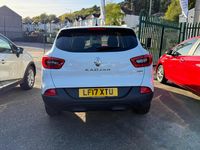 Usado Renault Kadjar Dynamique 110 HP (80 kW) 2017 Branco SUV