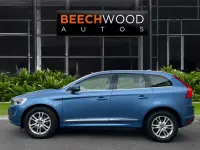 Used Volvo XC60 SE Lux 190 HP (139 kW) 2015 Blue SUV