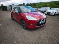 Used Citroën DS3 90 HP (66 kW) 2015 Red Hatchback