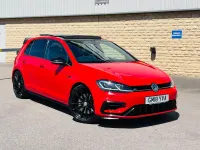 Begagnad VW Golf VII R 2018 Röd Halvkombi