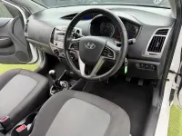 Used Hyundai i20 Active 84 HP (61 kW) 2015 White Hatchback