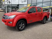 Used Isuzu Pick up 2017 Red Pickup