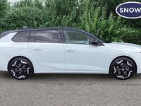 Used Vauxhall Astra GSe 225 HP (165 kW) 2023 White Estate