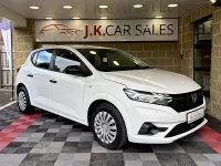 Used Dacia Sandero Essentiel 90 HP (66 kW) 2021 White Hatchback
