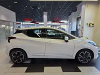 Used Nissan Micra Acenta 92 HP (67 kW) 2022 White Hatchback