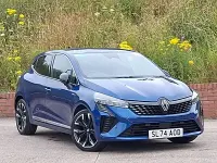 Used Renault Clio Techno 90 HP (66 kW) 2024 Blue Hatchback