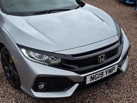 Used Honda Civic SR 126 HP (92 kW) 2019 Silver Hatchback