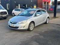 Used Vauxhall Astra Elite 115 HP (84 kW) 2011 Silver Hatchback