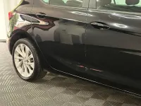 Used Vauxhall Astra Design Edition 105 HP (77 kW) 2017 Black Hatchback