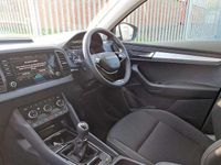 Used Skoda Karoq SE 114 HP (83 kW) 2025 White SUV