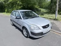 Used Kia Rio 97 HP (71 kW) 2008 Silver Hatchback