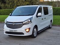 Used Vauxhall Vivaro Sportive 120 HP (88 kW) 2015 White MPV