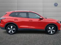 Used VW Tiguan Match 147 HP (108 kW) 2024 Red SUV