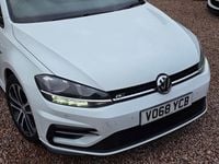 Used VW Golf VII R-line 150 HP (110 kW) 2018 White Hatchback