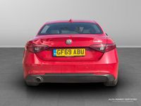 Used Alfa Romeo Giulia Super 197 HP (144 kW) 2019 Red Sedan