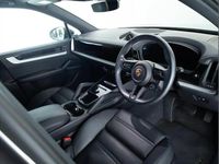 Usado Porsche Cayenne 348 CV (255 kW) 2024 Gris SUV