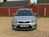 Second-hand Ford Focus Zetec 110 CP (80 kW) 2011 Argintiu Hatchback