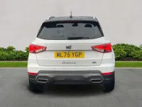 Used Seat Arona FR 115 HP (84 kW) 2025 White SUV