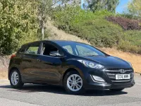 Used Hyundai i30 SE 108 HP (79 kW) 2016 Black Hatchback