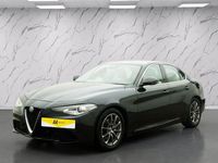 Used Alfa Romeo Giulia Saloon Super 200 HP (147 kW) 2017 Black Sedan