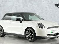 Used Mini Cooper SE Hatch 158 kW (215 HP) 2024 White Hatchback
