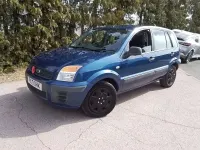 Used Ford Fusion Style 68 HP (50 kW) 2010 Blue Hatchback