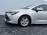 Used Toyota Corolla 122 HP (89 kW) 2022 Silver Hatchback
