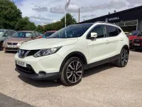 Used Nissan Qashqai Tekna 110 HP (80 kW) 2016 White SUV