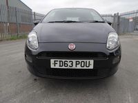 Used Fiat Punto Pop 69 HP (50 kW) 2014 Black Hatchback