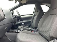 Used Toyota Aygo X 72 HP (52 kW) 2025 Pure white with black SUV