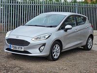 Used Ford Fiesta Zetec 100 HP (73 kW) 2018 Silver Hatchback