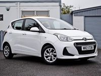 Used Hyundai i10 SE 66 HP (48 kW) 2017 White Hatchback