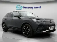 Używany VW Tiguan R-line 272 KM (200 kW) 2025 Szary SUV