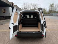 Used Renault Kangoo 95 HP (69 kW) 2024 MPV