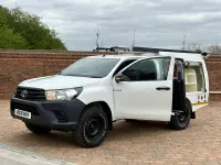 Used Toyota HiLux Active 150 HP (110 kW) 2018 White Pickup
